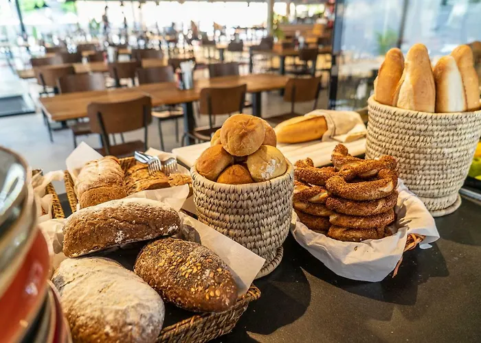 Cook's Club - Adult Only 12 Hotel